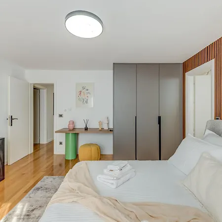 Spectra Makarska